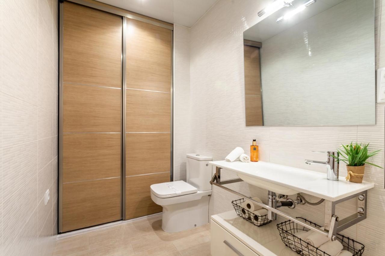 Casa 20 Minutos De Barcelona Y Wifi Alta Capacidad Villa Sant Cugat del Vallès Eksteriør billede