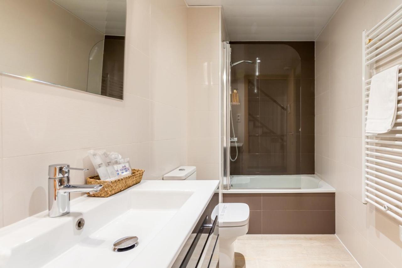 Casa 20 Minutos De Barcelona Y Wifi Alta Capacidad Villa Sant Cugat del Vallès Eksteriør billede