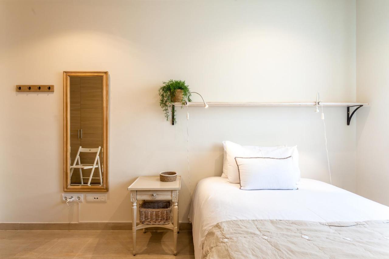 Casa 20 Minutos De Barcelona Y Wifi Alta Capacidad Villa Sant Cugat del Vallès Eksteriør billede